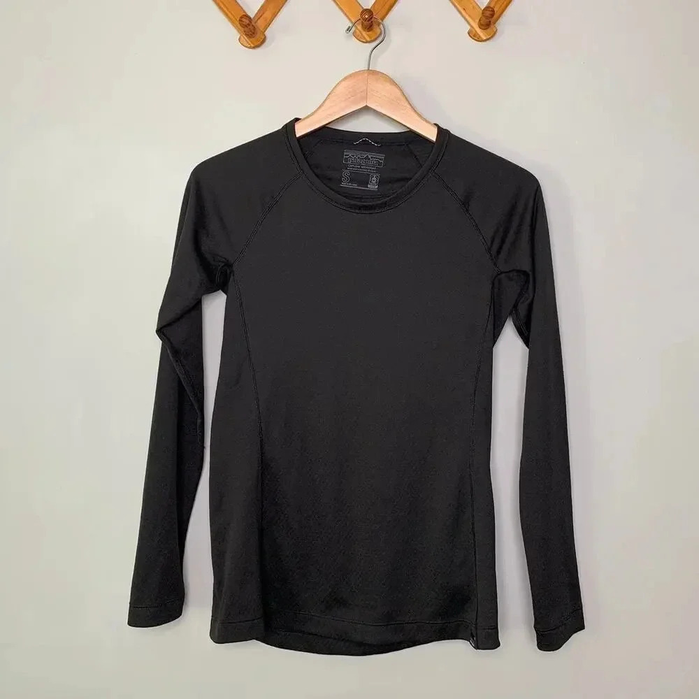 Patagonia Capilene Mid-weight Black layering shirt Size Small